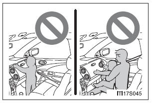 Precauções quanto aos airbags